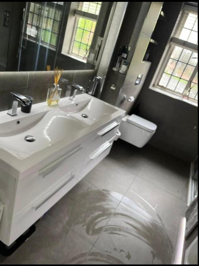 Habitación en casa particular Wandworth, South Deluxe King 2 *